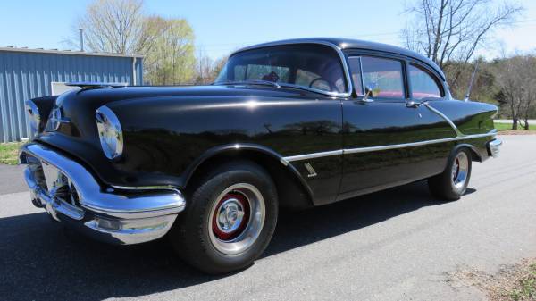 Black Beauty - '56 Oldsmobile 88